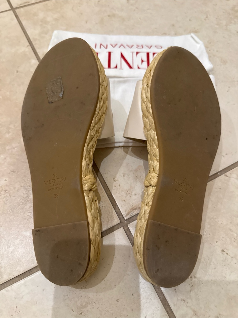 Authentic Valentino Garavani Cream Logo Espadrille Slide Mules - Picture 6 of 6